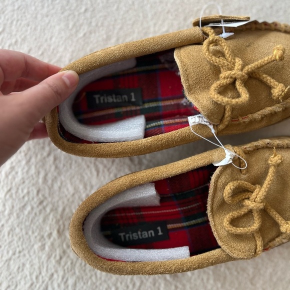 NWT Genuine Suede Moccasin Slippers 7 - Picture 9 of 14